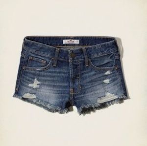Hollister lowrise boyfriend denim short